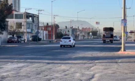 Piden automovilistas de colonia Brisas que pinten líneas divisorias de carriles