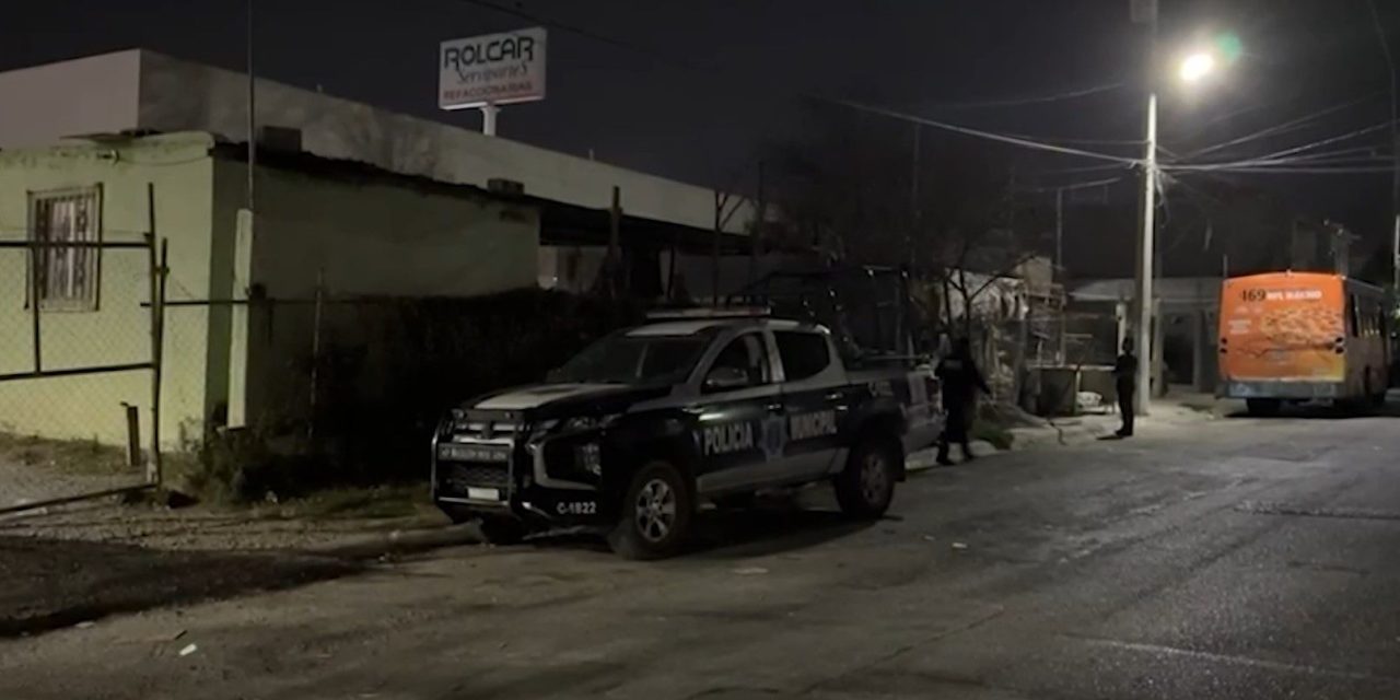 Ladrones hacen de las suyas en lote de autos en Saltillo