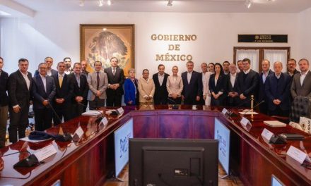 Sheinbaum se reúne con su gabinete tras anuncio de aranceles de Trump