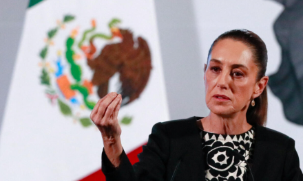 México y EE.UU. alcanzan acuerdo; aranceles quedan en pausa por un mes