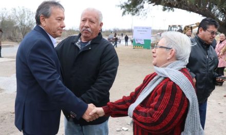 Gestiona Óscar Ríos donativo de asfalto para obras
