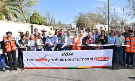 Entrega alcalde obras de mejoramiento vial en Acuña