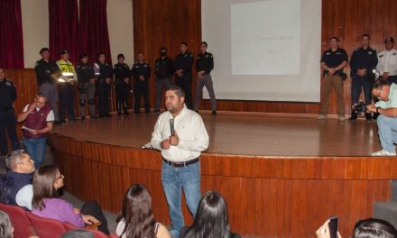 Sostiene reunión el comisionado de Seguridad municipal con estudiantes del Tecnológico de Saltillo