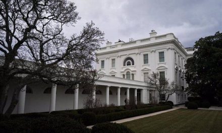 Tiroteo cerca de la Casa Blanca: Servicio Secreto dispara a hombre armado tras confrontación