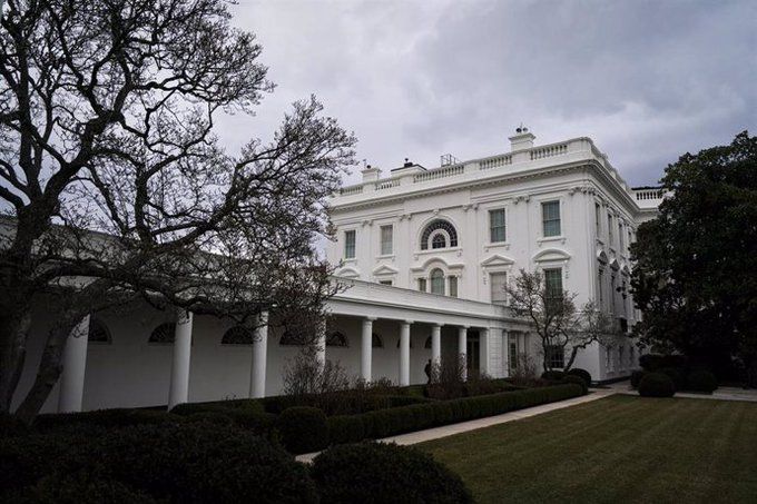 Tiroteo cerca de la Casa Blanca: Servicio Secreto dispara a hombre armado tras confrontación