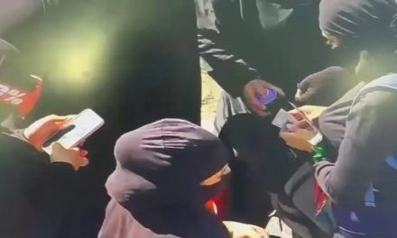 Indagan al Bloque Negro por recibir dinero para causar destrozos en el Congreso del Estado
