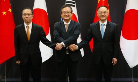 China, Japón y Corea del Sur se unen contra los aranceles de Trump