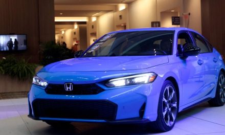 Honda traslada producción de Civic híbrido de México a EE.UU. por temor a aranceles