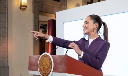 No fue un desaire…’Estaban distraídos’;  Sheinbaum sobre líderes de Morena que no la saludaron
