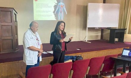 Dan charla de concientización de campaña de donación de Sangre en Tecnológico de Saltillo
