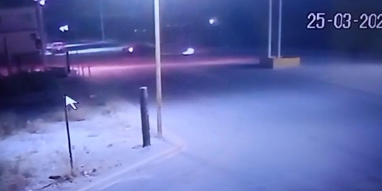 Ebrio conductor derriba a un menor en Parras