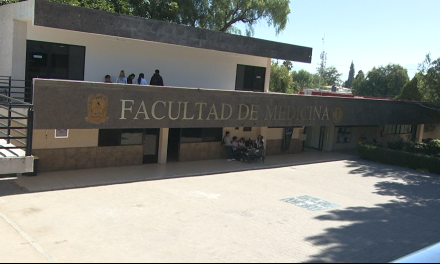 Saltillo: Facultad de Medicina sin capacidad solo 90 alumnos serán aceptados