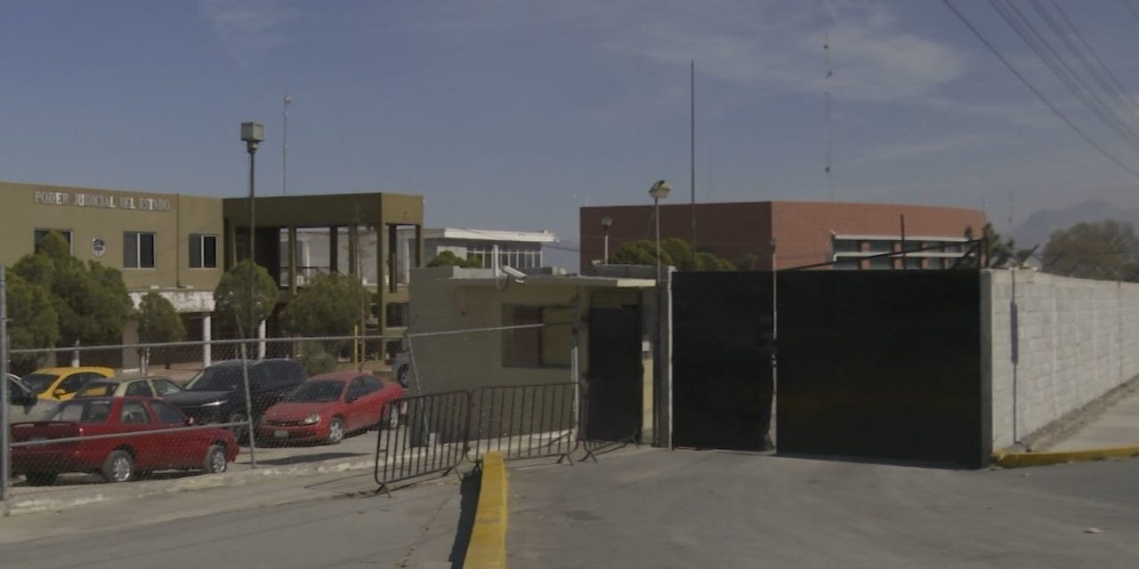 Feminicida se quita la vida en penal de Saltillo