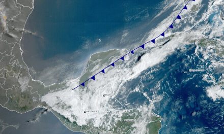 Frente frío 35 trae lluvias, vientos intensos y temperaturas extremas en México