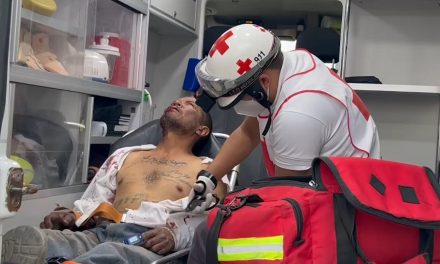 Golpean a migrante en colonia Landín