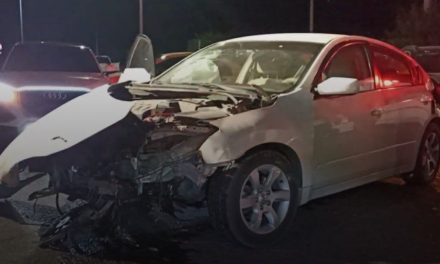 Hombre causa lesiones a su esposa embarazada tras accidentarse en Saltillo