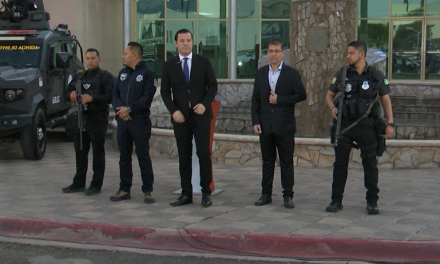 Pasa revista el fiscal general del Estado de Coahuila, van por una policía eficiente y confiable