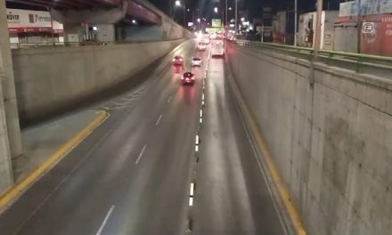 Municipio inicia la instalacion de estructuras para la delimitación de carriles en Periférico