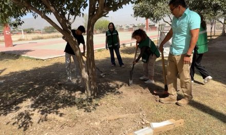 Realizan jornada de embellecimiento y limpieza en escuelas del campus poniente de la UAdeC