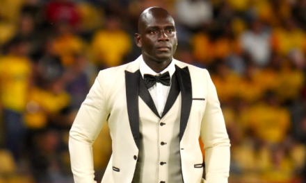 Sir Second Castle: Segundo Castillo el DT más elegante de la Copa Libertadores