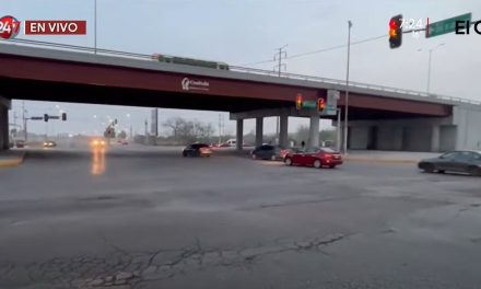 Saltillo: Semáforos están sin funcionar en Fundadores y Mirasierra