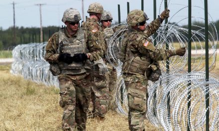 Estados Unidos envía 3 mil soldados más a la frontera con México
