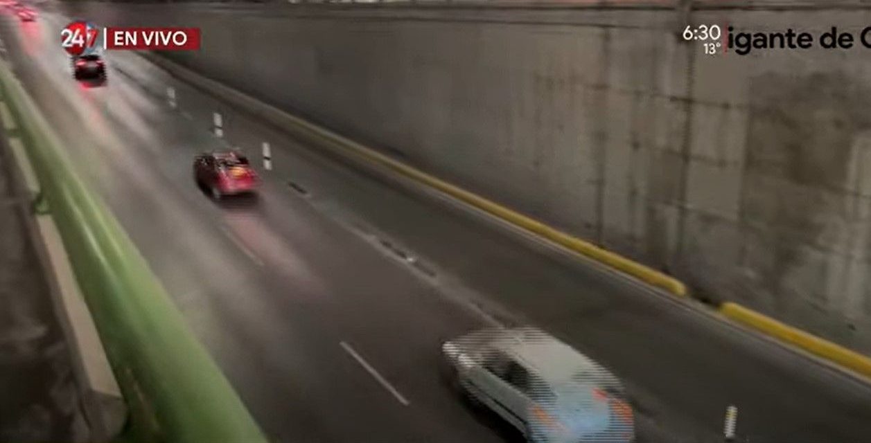 Automovilistas de Saltillo no respetan nuevas delimitaciones de carriles en Periférico