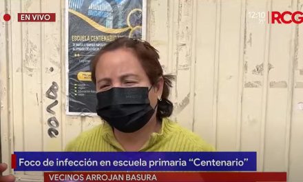 Saltillo: Vecinos arrojan basura en la escuela Centenario
