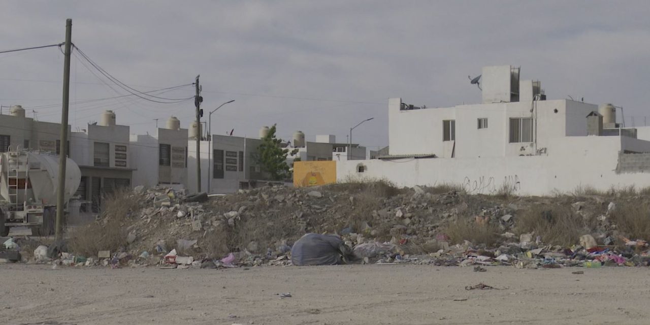 Usan terrenos baldíos Como depósitos de basura a cielo abierto en Ramos Arizpe