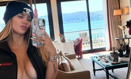 Conductora argentina enseña de más y sube por error selfies íntimas