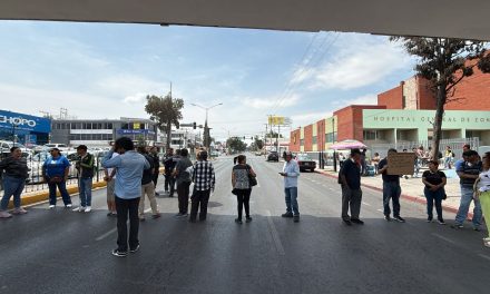 Cierran V. Carranza como protesta por suspensión de hemodiálisis subrogada del IMSS