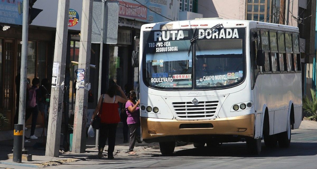 Se reduce 50% el número de camiones en Torreón