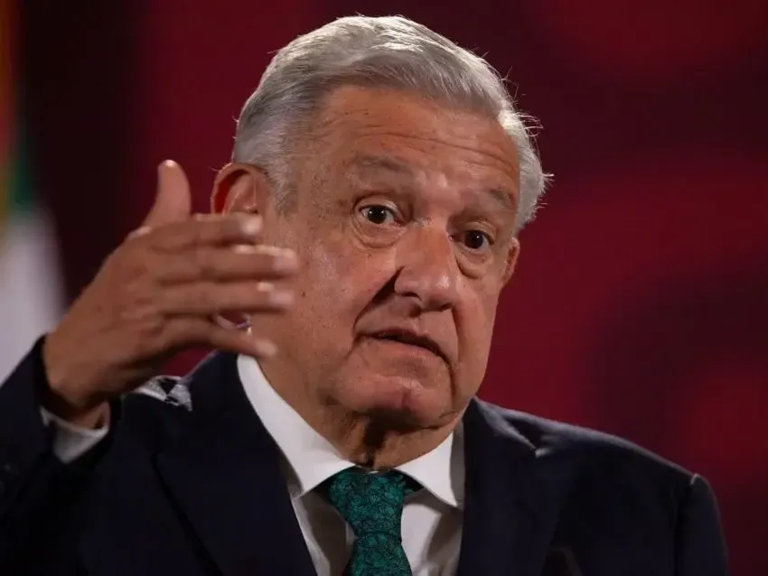 Revela encuesta; exigen mexicanos investigar a AMLO por actos de corrupción