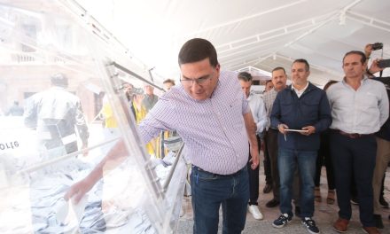 Realizan el sorteo ‘¡Coahuila Pa’delante 2025!’