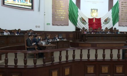 Congreso llama a regular el tránsito de vehículos pesados