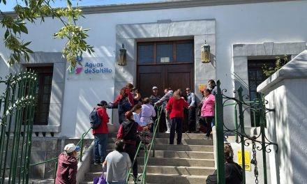 Saltillo: Cierran circulación de la calzada Madero en pleno centro