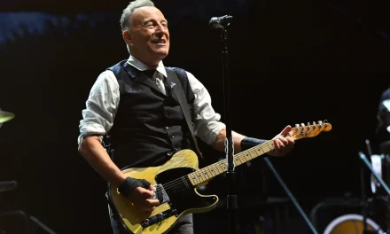 Regresa Bruce Springsteen con siete álbumes y 74 canciones inéditas