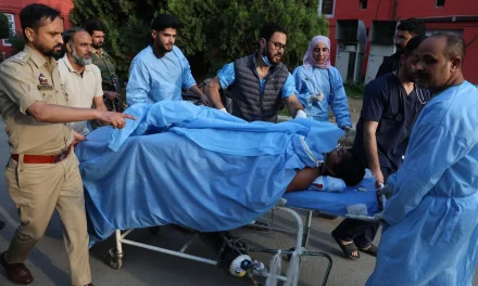 Ataque en región india de Cachemira deja al menos 28 turistas muertos