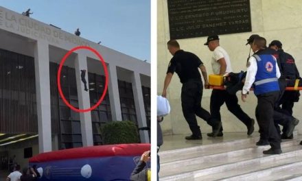 Bombero se avienta durante el simulacro del sismo y termina lesionado