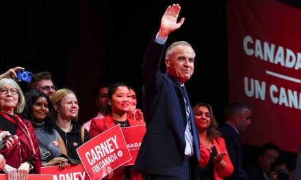 Mark Carnek, del Partido Liberal, es elegido primer ministro de Canadá