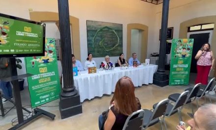 Presenta la secretaria de Cultura cartelera de Feria Internacional del Libro.