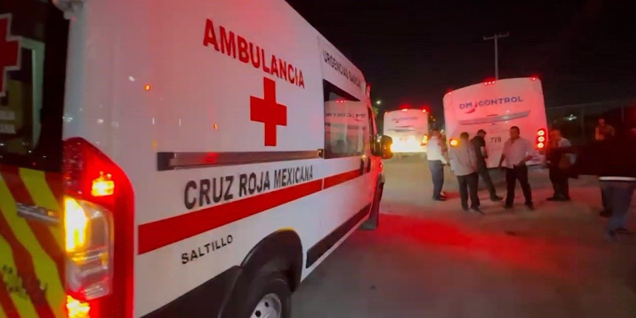 Choque múltiple en Nazario S. Ortiz Garza deja caos vial sin heridos de gravedad