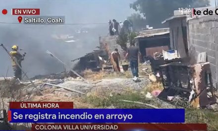Última Hora: Se registra incendio a la altura de la colonia Villa Universidad y cierran la lateral de Periférico
