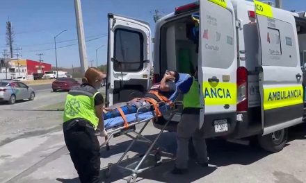 Saltillo: Joven intenta ganarle el paso al tren y es arrollado