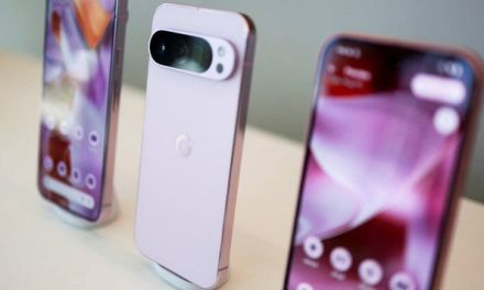 Gobierno de Trump exime de aranceles a teléfonos inteligentes, computadoras y dispositivos electrónicos