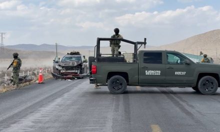 Muere mujer en accidente en carretera a Zacatecas
