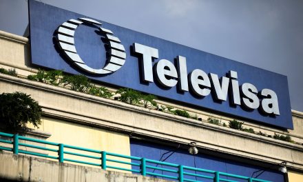 Aristegui Noticias destapa el TelevisaLeaks; una red para manipular la información