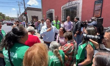 Supervisa el alcalde Javier Diaz González avance en pintura de fachadas en Distrito Centro