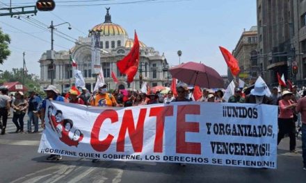 Sin acuerdos entre CNTE y Gobierno federal tras nuevo encuentro