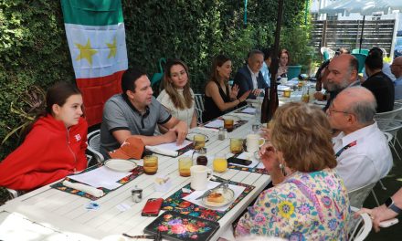 Concluye gira de trabajo de Javier Díaz por Austin